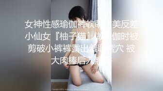 女模特拍摄现场跟摄像师搞上 002