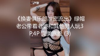 甜美嫩妹妹！激情大战头套男！一手抓白嫩奶子，紧致粉嫩小穴，站立抗腿侧入，骑乘位上下猛坐