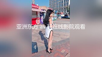 大B哥探花之约了个赚外快的人妻少妇，玩的开很配合直接在沙发上搞，小心的舔鸡巴，各种体位抽插后入干射