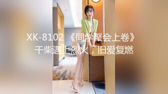 步行街一路跟踪抄底多位大长腿美女 还有一位极品无内包臀裙小姐姐