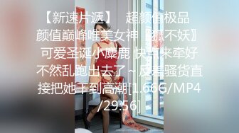 【桐桐】抖音泄密，21万粉 巨乳轻熟女，素颜裸聊，露脸极品淫荡骚货！ (1)