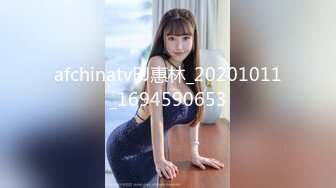  新片速递探花李白5000元酒店约操女神颜值00年小网红，水特别多床单都弄湿了