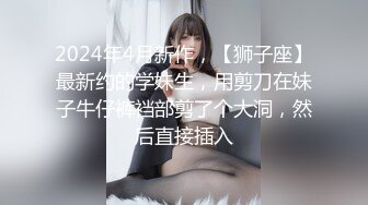 粉红色睡衣长发美少妇躺在床上诱惑自慰