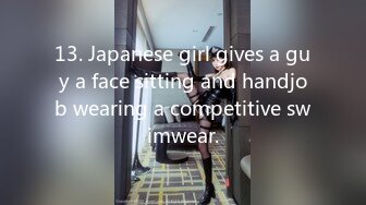   本人比照片还漂亮的长腿美腿 JK制服顶级美少女抱起来倒立交 这姿势绝了，撸点极高